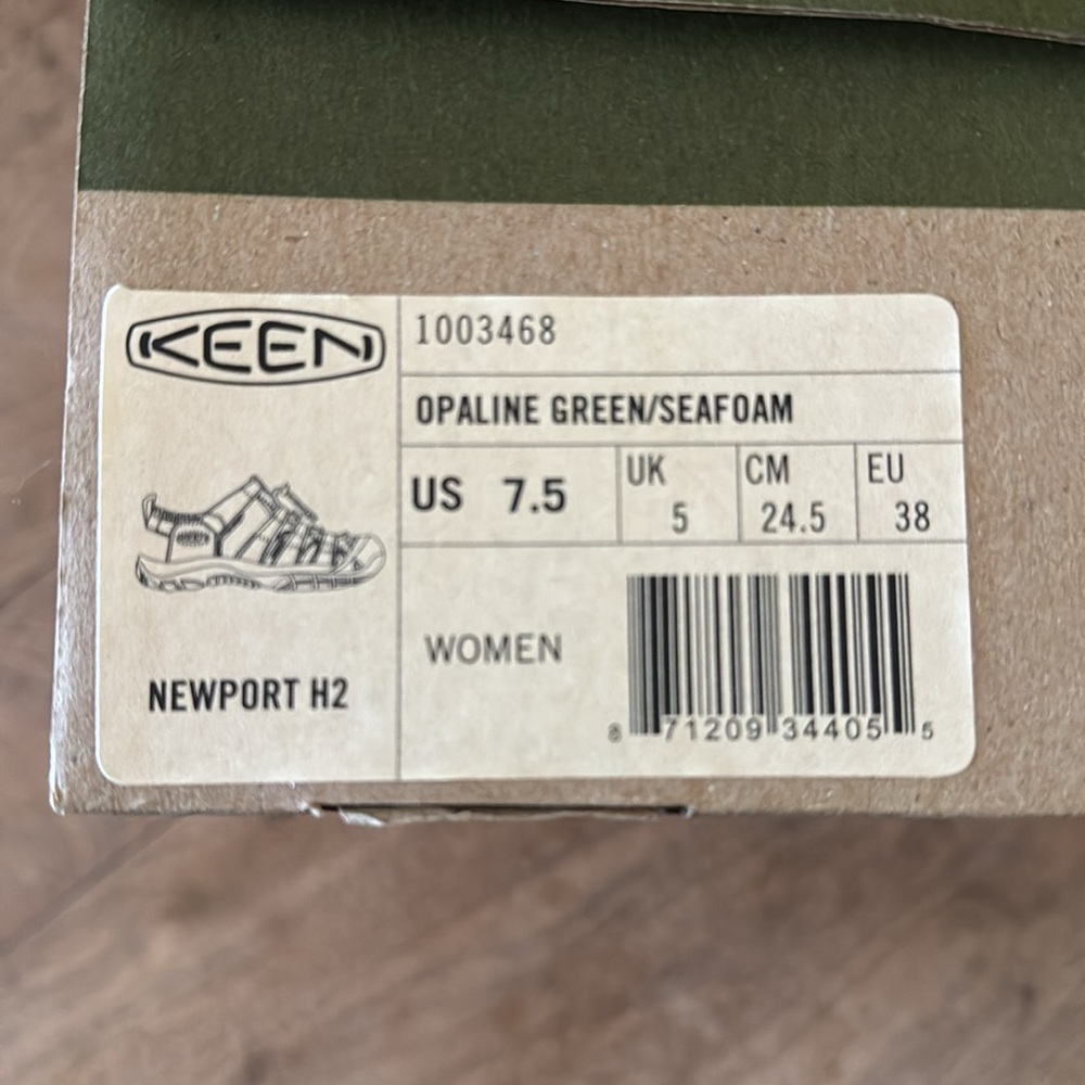 Keen Newport H2 women’s Sandler never worn - Picture 2 of 7